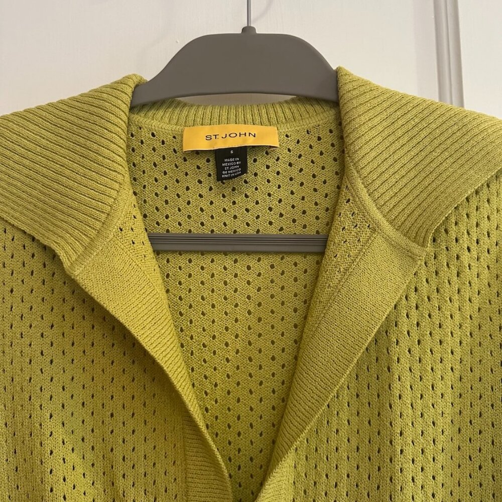 St. John Collection Chartreuse V-Neck Short Sleeve Sweater - Picture 2 of 6